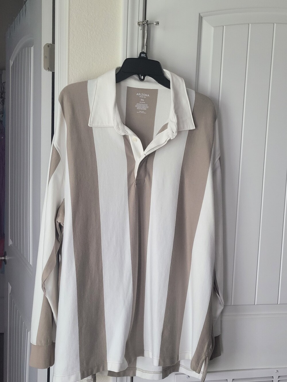 Arizona Jean Company Classic Fit Taupe & White Striped Rugby Shirt NWT